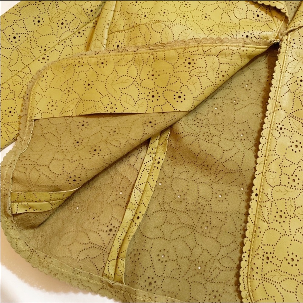 Etcetera Designer Perforated Leather Euc - image 6